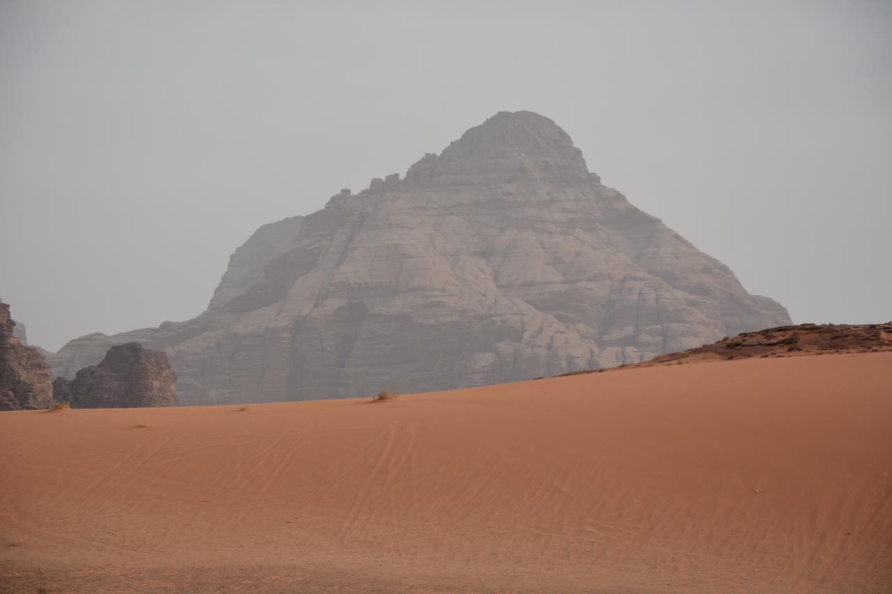 Space Village Luxury Camp Wadi Rum Exteriör bild