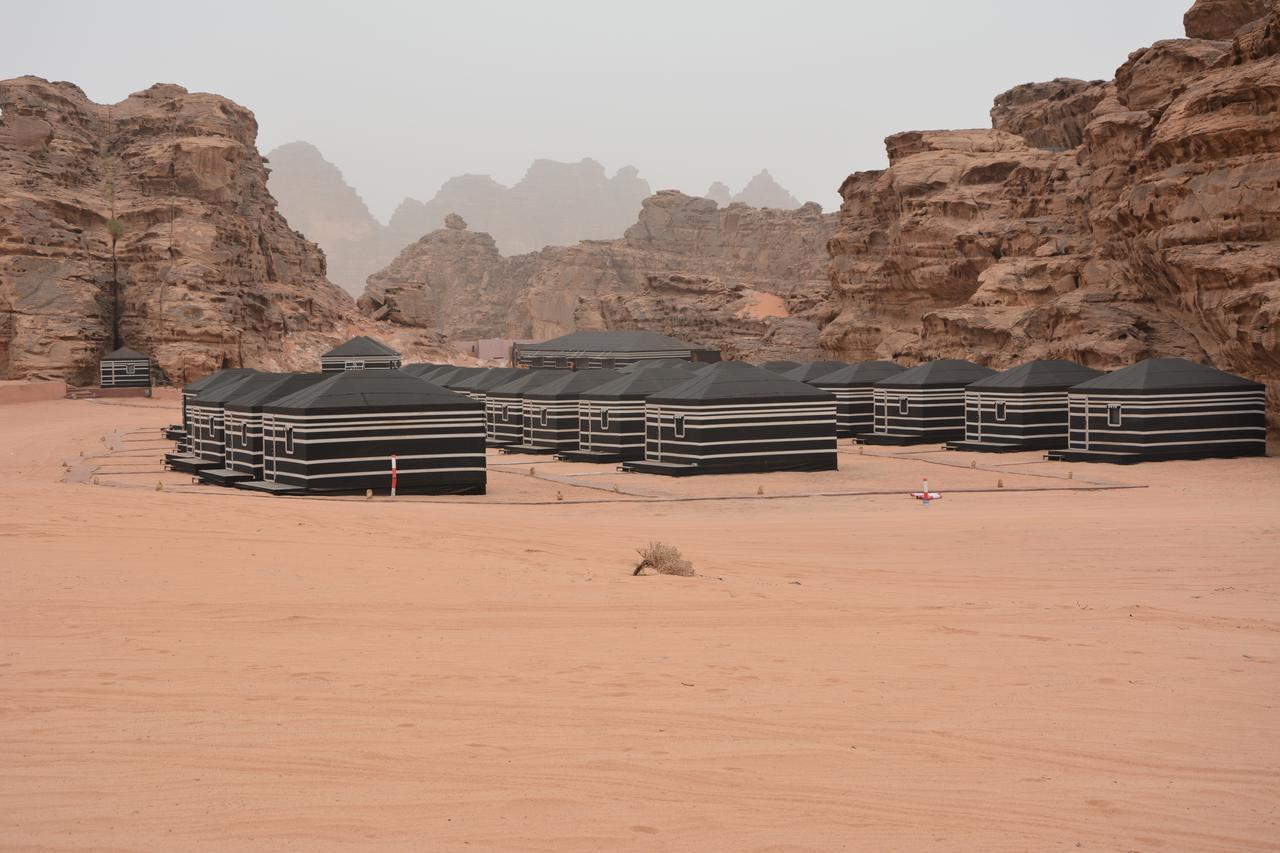 Space Village Luxury Camp Wadi Rum Exteriör bild