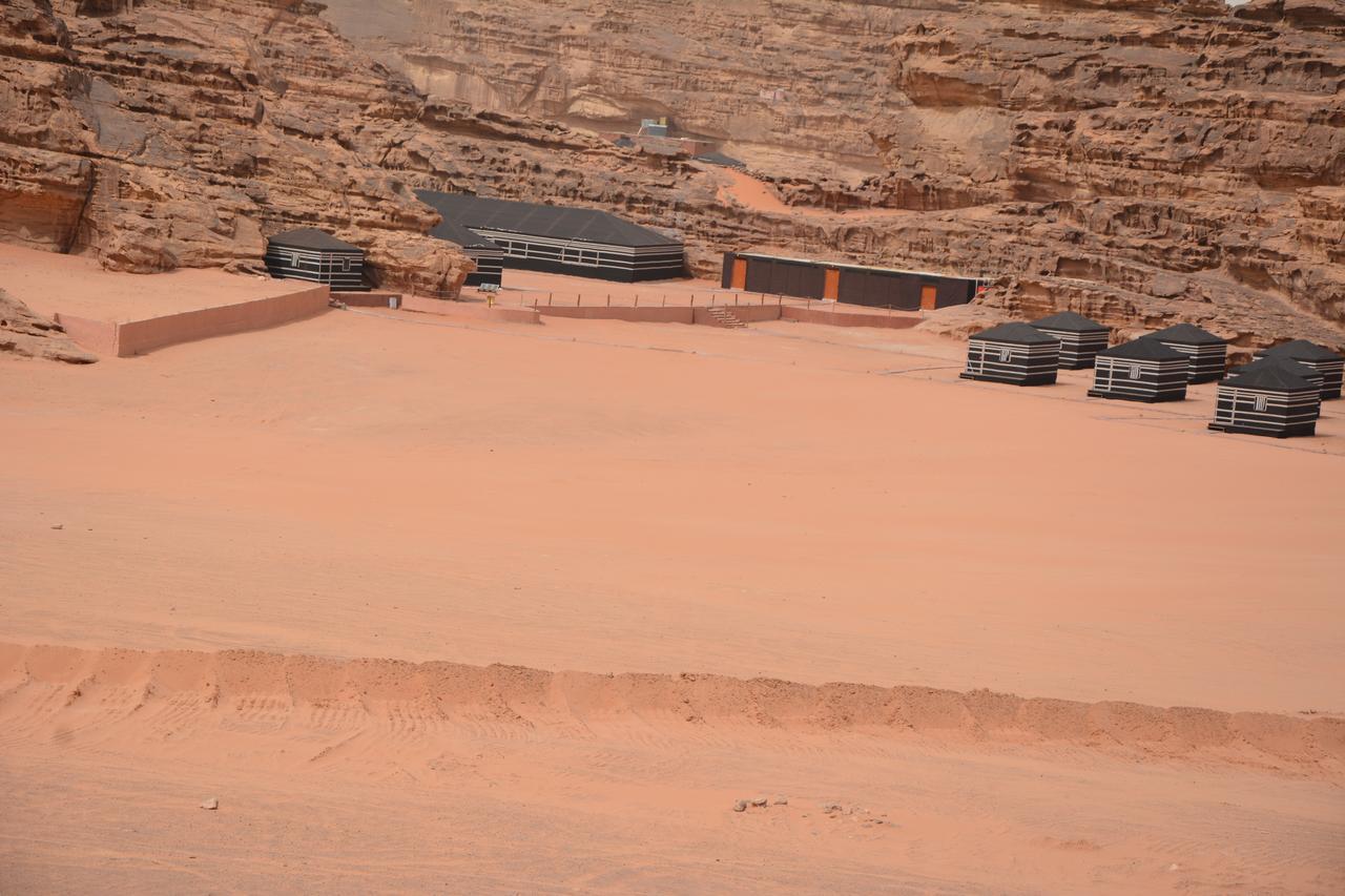 Space Village Luxury Camp Wadi Rum Exteriör bild