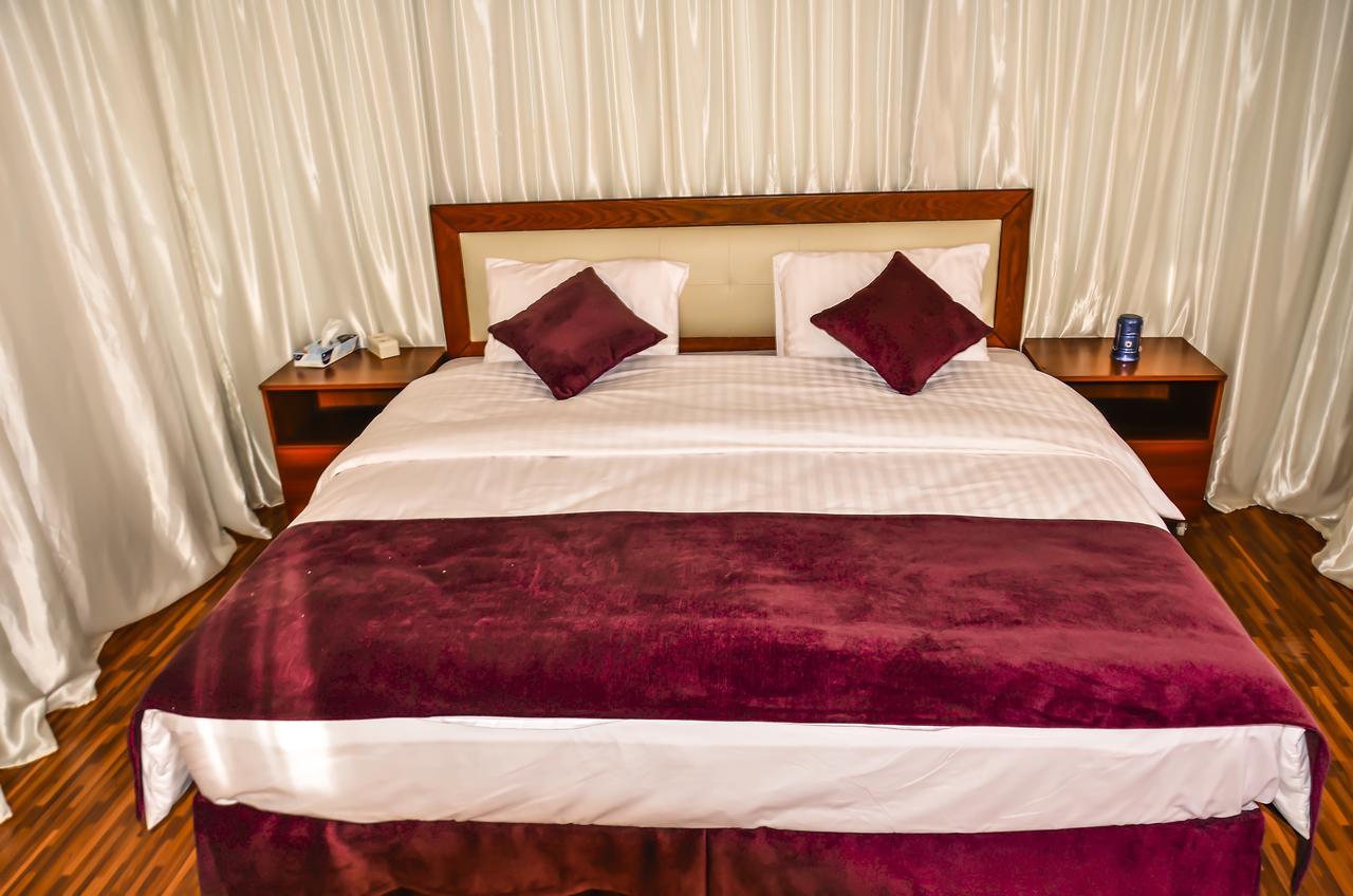 Space Village Luxury Camp Wadi Rum Exteriör bild