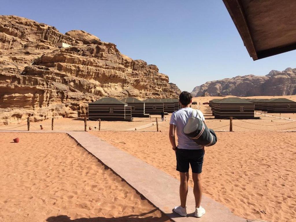Space Village Luxury Camp Wadi Rum Exteriör bild